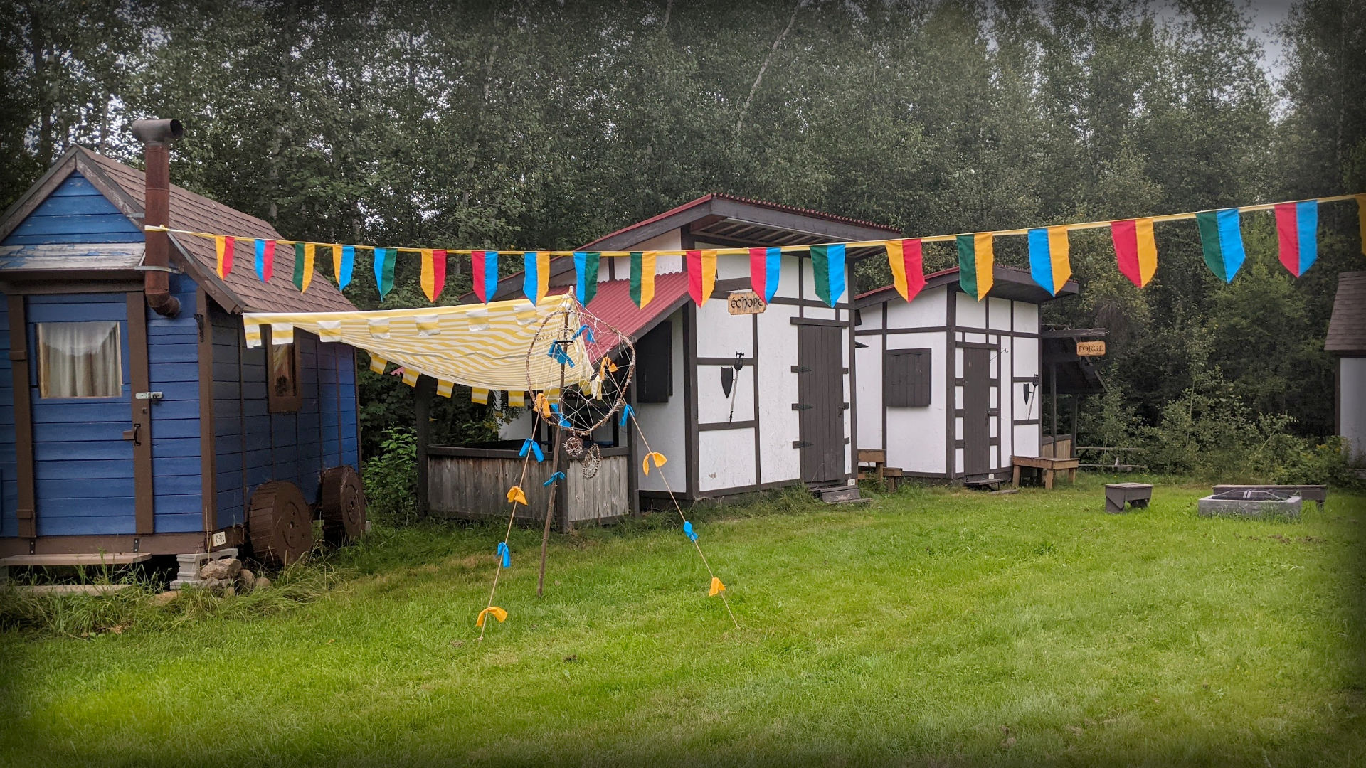Un terrain spécifiquement aménagé pour les activités grandeur nature…